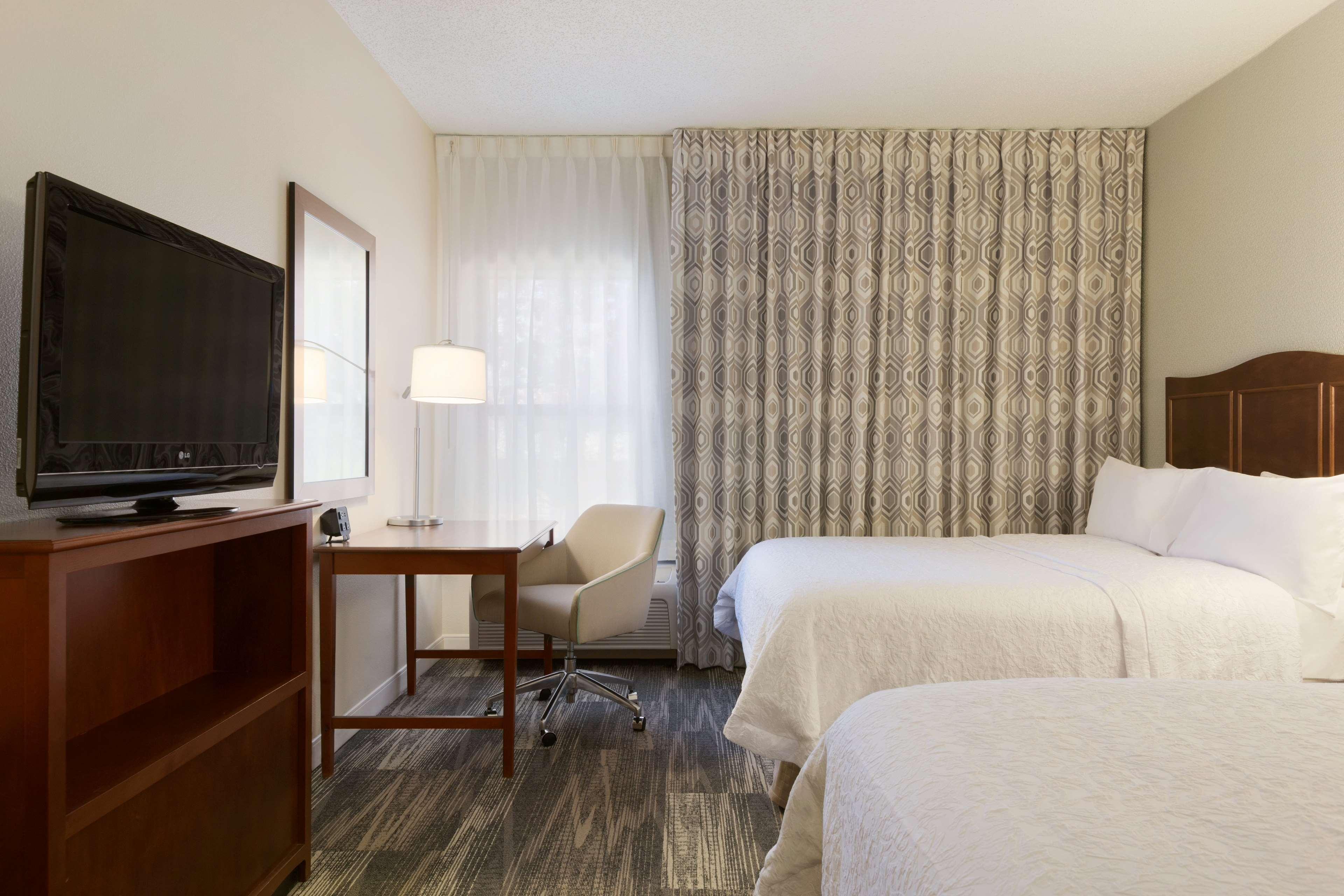 Hampton Inn Zanesville Exteriör bild