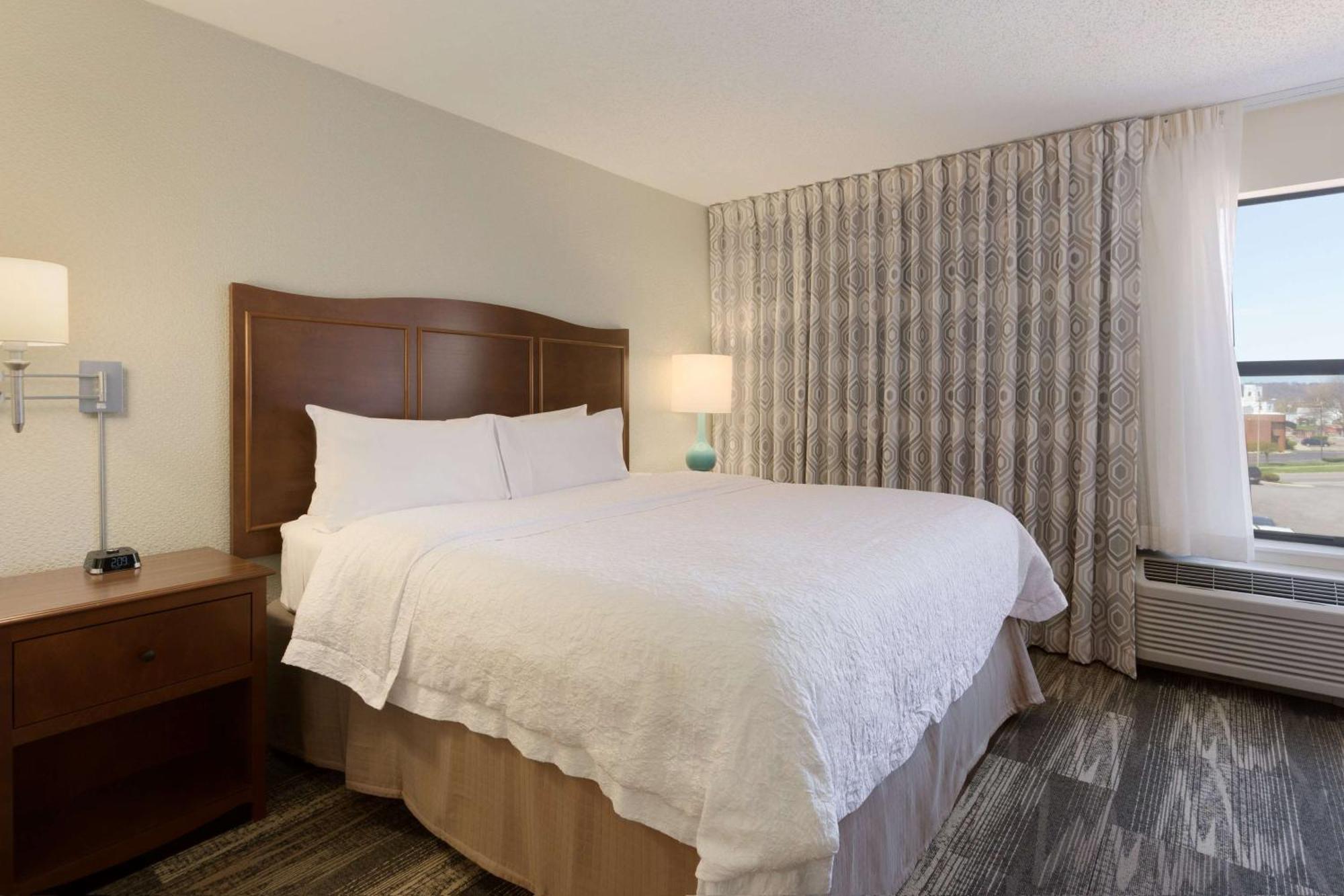 Hampton Inn Zanesville Exteriör bild