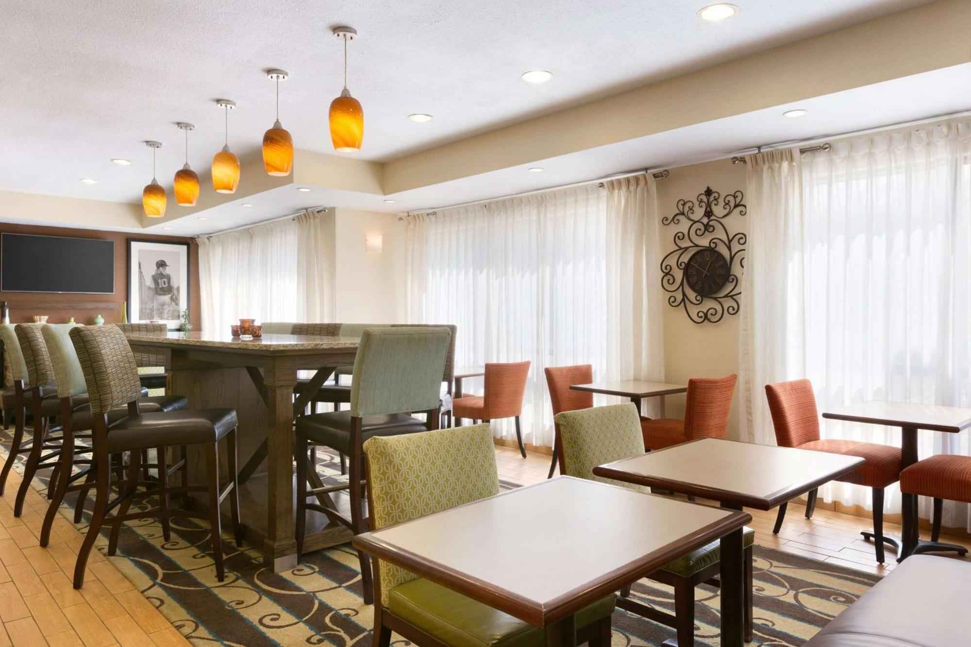 Hampton Inn Zanesville Exteriör bild