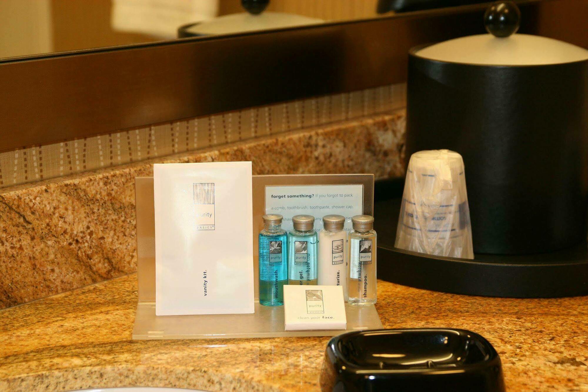 Hampton Inn Zanesville Exteriör bild